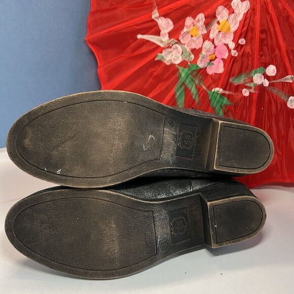 Route 66 Women's 9 M Reagan Booties Ankle Boots Distressed Silver Cowboy Boots - Picture 6 of 8